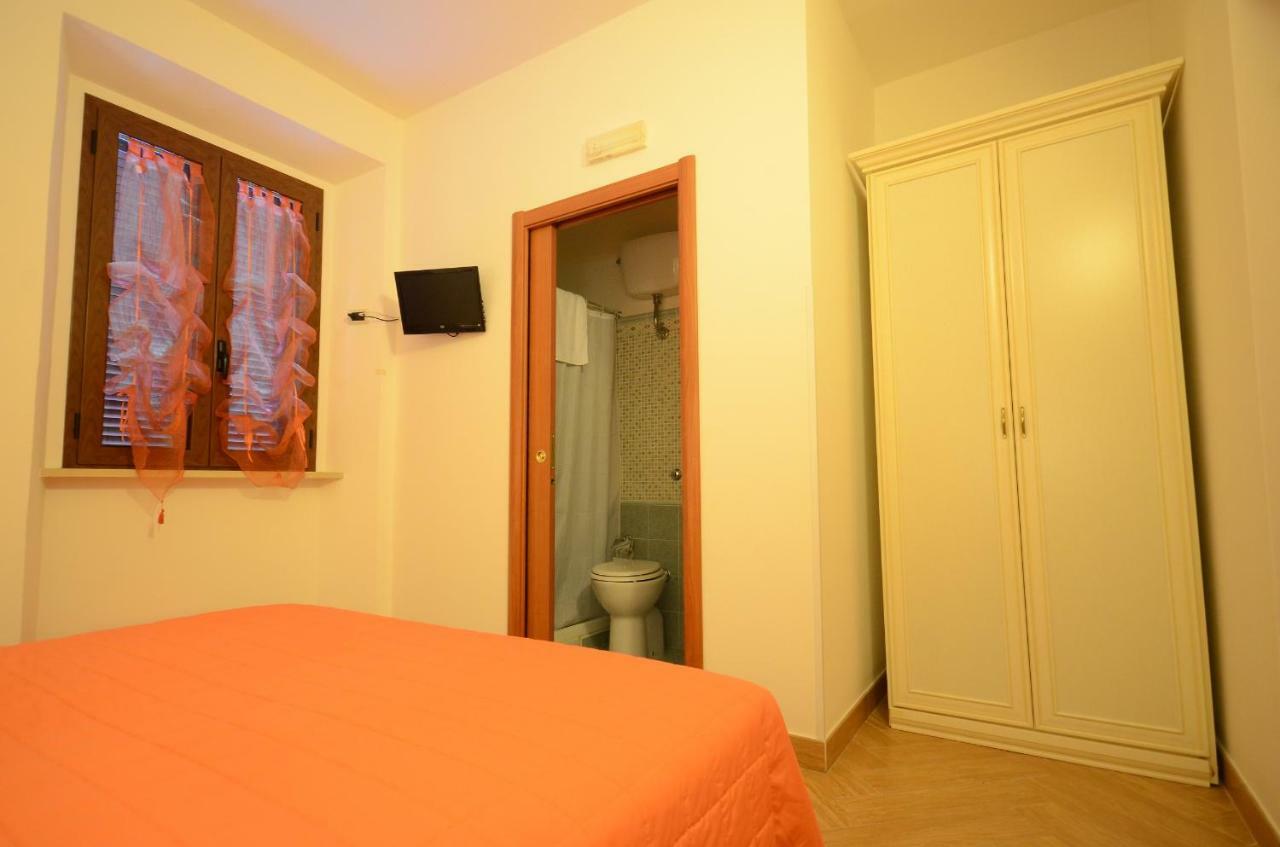 Il Piccolo Nido Bed & Breakfast Borgo Montenero Exterior foto