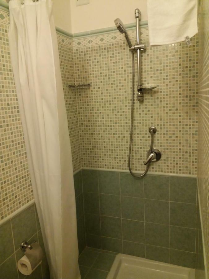 Il Piccolo Nido Bed & Breakfast Borgo Montenero Exterior foto