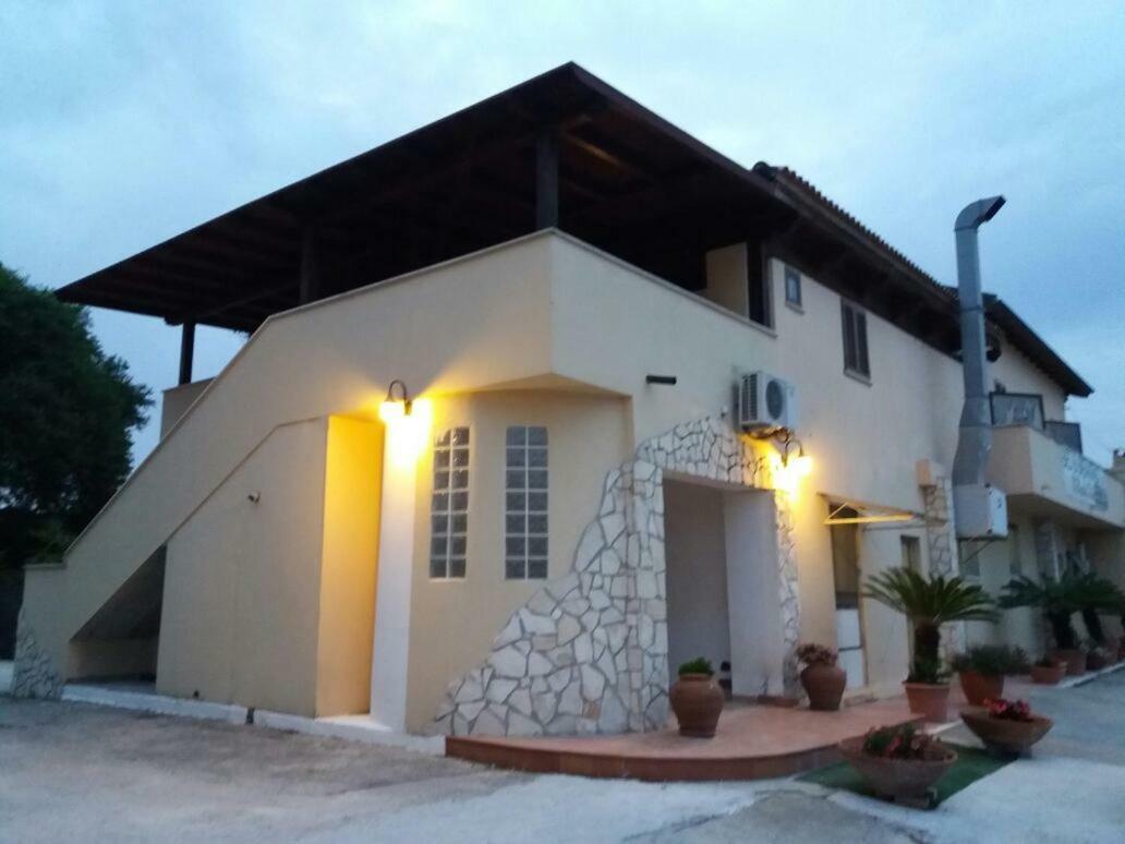 Il Piccolo Nido Bed & Breakfast Borgo Montenero Exterior foto